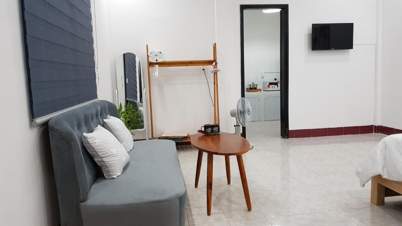 Chic Studio Homestay Hue Exterior photo